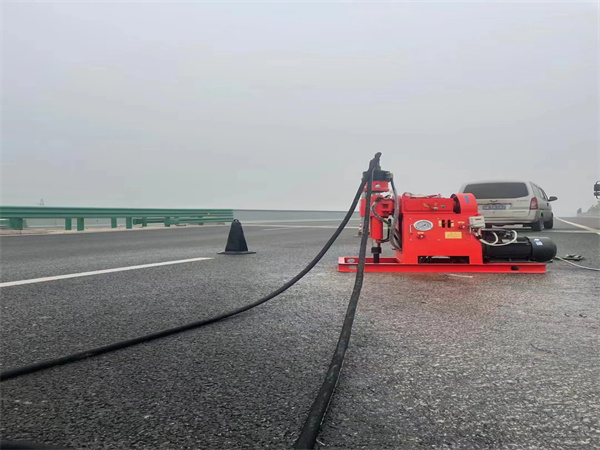 枝江马路路基路面开裂下沉注浆加固灌浆